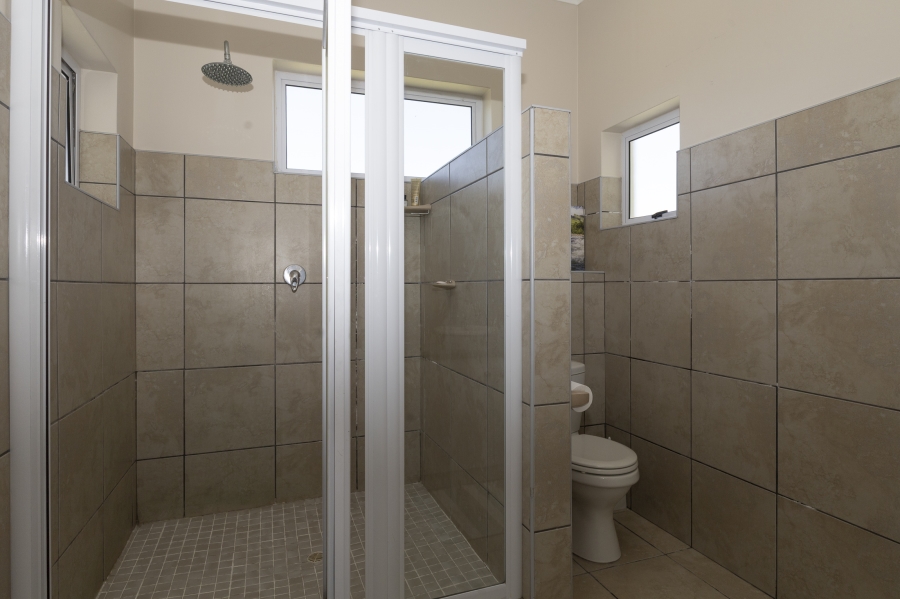 5 Bedroom Property for Sale in Kleinemonde Eastern Cape